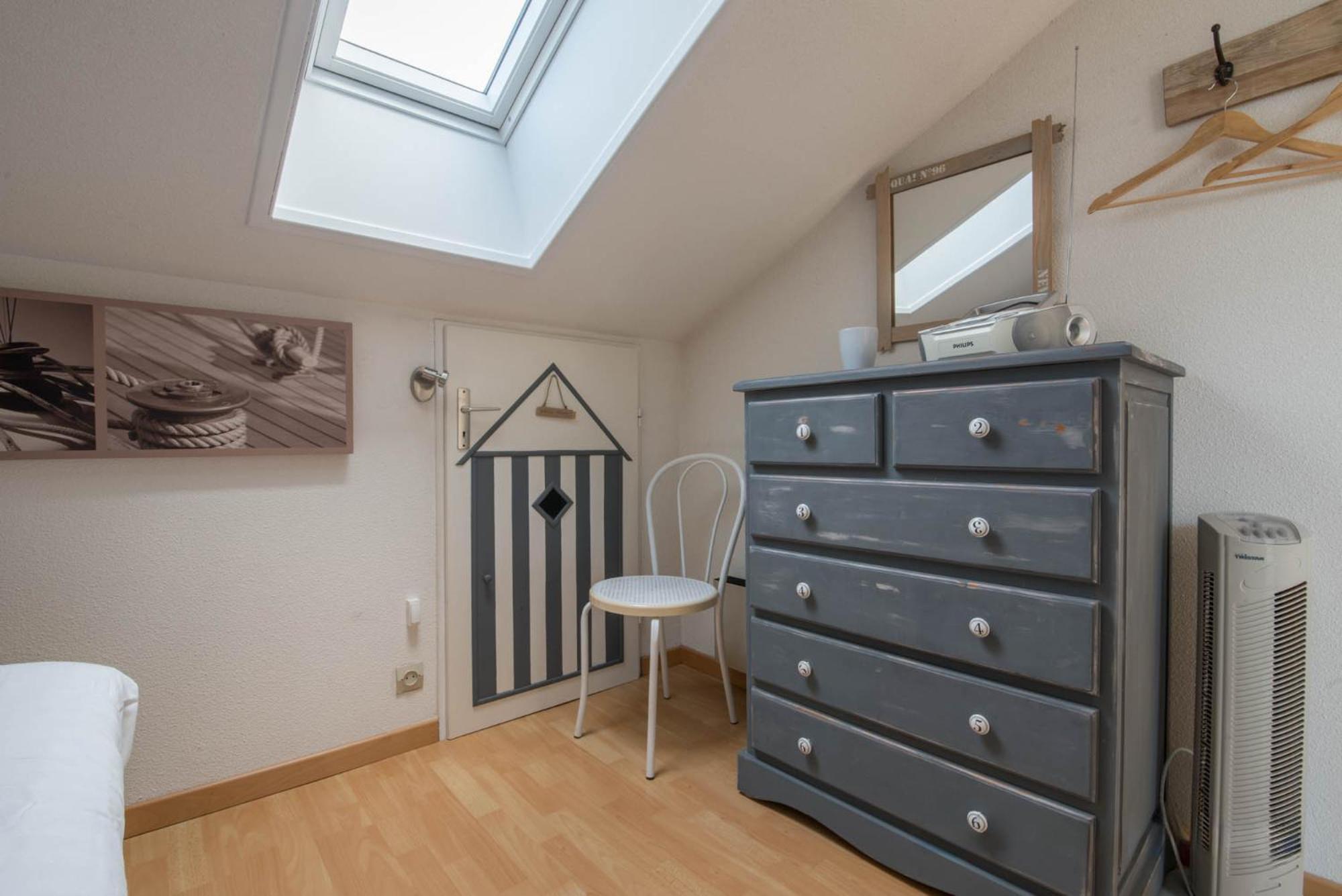 Maison Dans Residence Calme + Piscine A Порник Екстериор снимка