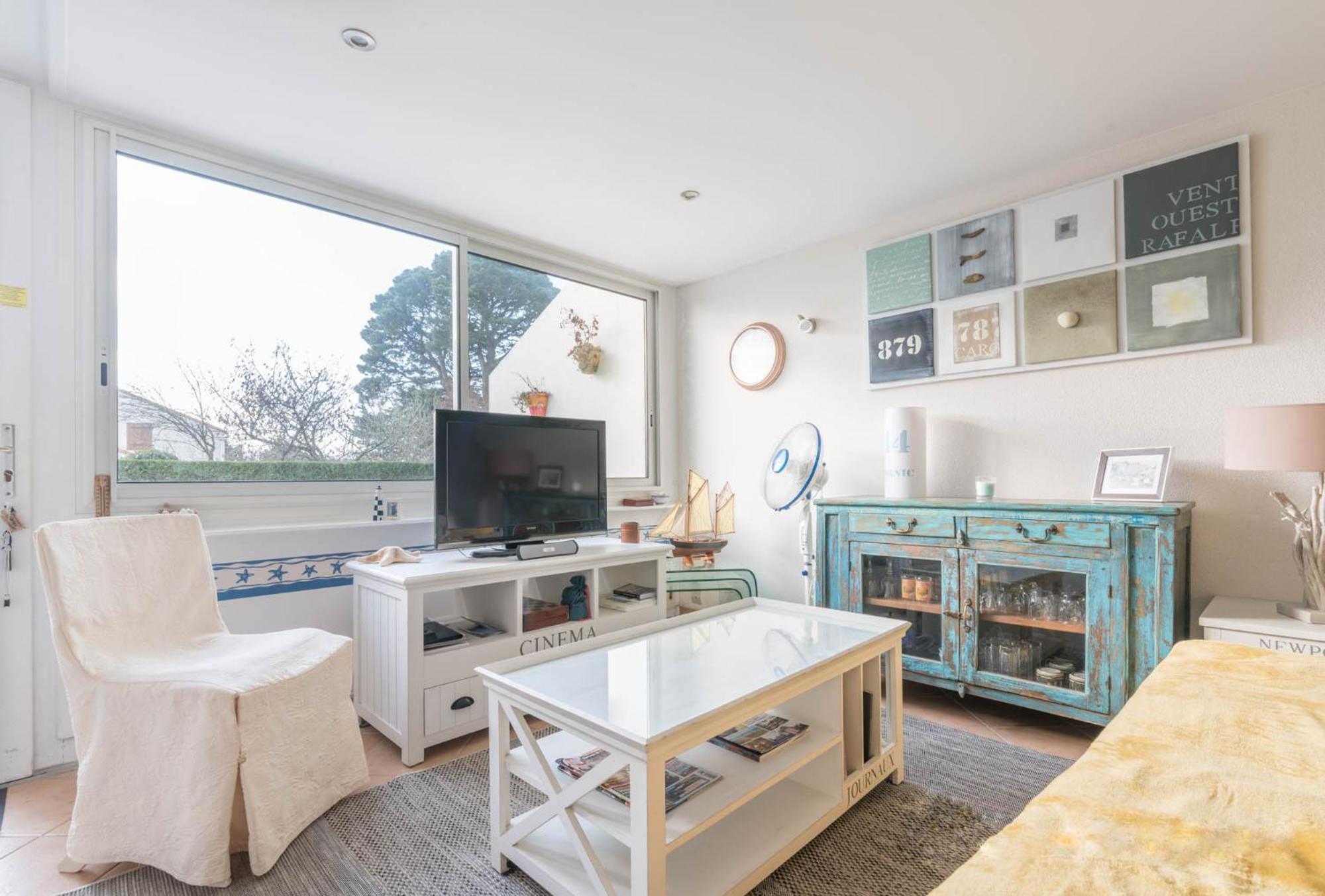 Maison Dans Residence Calme + Piscine A Порник Екстериор снимка